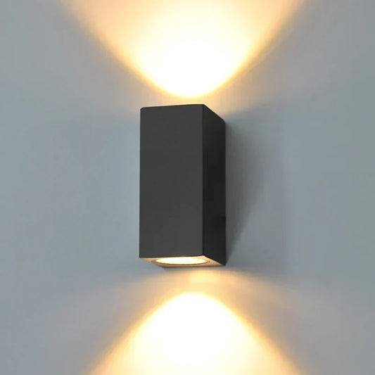 SkyLight Væglampe – Moderne Udendørs LED Væglampe i Aluminium