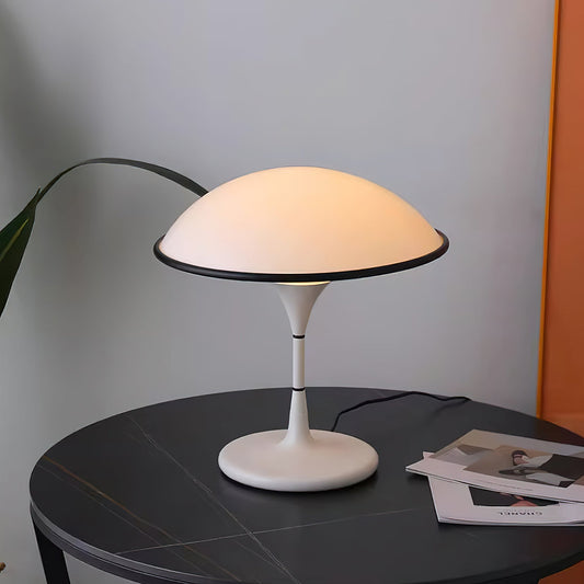 Fontana Glow – Elegant Bordlampe i Tidløst Design til Stue, Soveværelse og Kontor