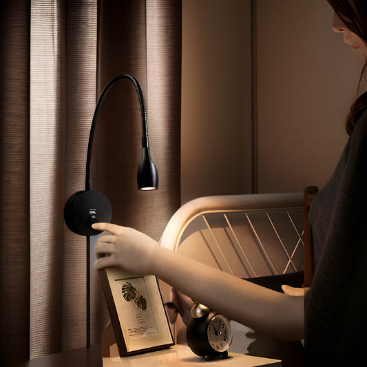 Luminara Væglampe – Stilfuld Justerbar LED Væglampe til Læseglæde