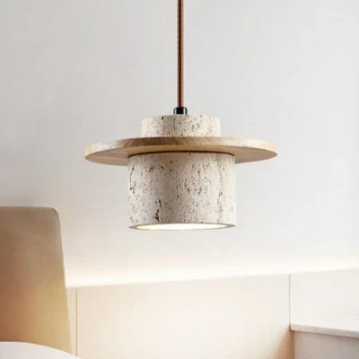 EarthLuxe Lysekrone – Luksuriøs Travertin Design Lysekrone