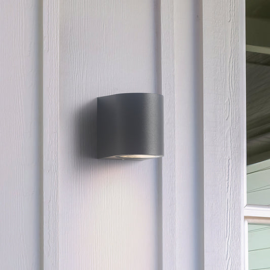 Udendørs LED Væglampe i Elegant Sort – Perfekt til Udendørsbelysning
