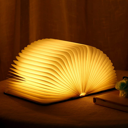 MagicBook Light – Kreativ Lampe i Bogdesign med Fortryllende Glød til Hygge og Dekorativ Indretning