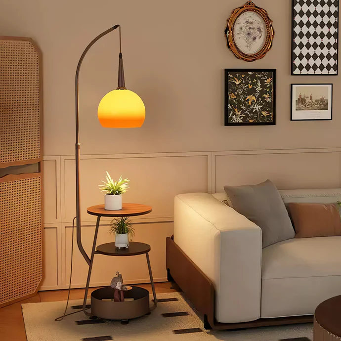 Bauhaus – Moderne Natbordslampe i Klassisk Bauhaus Design til Soveværelset