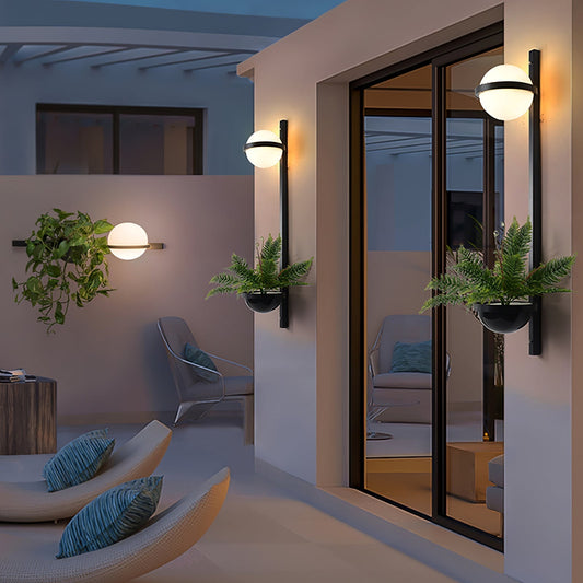 Solstice Glow – Elegant Udendørs Væglampe til Facade, Terrasse og Havebelysning
