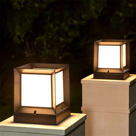 EclatPorte Lampe – Elegant Solcellelanterne til Din Indkørsel