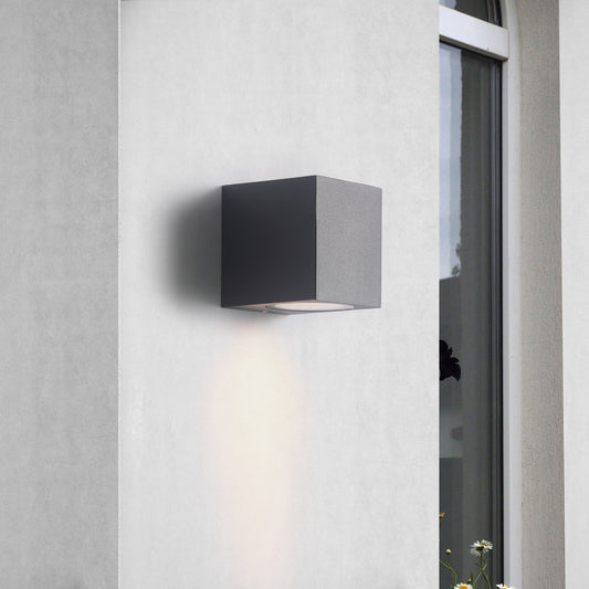 Udendørs LED Væglampe i Sort med Elegant Down Square Design