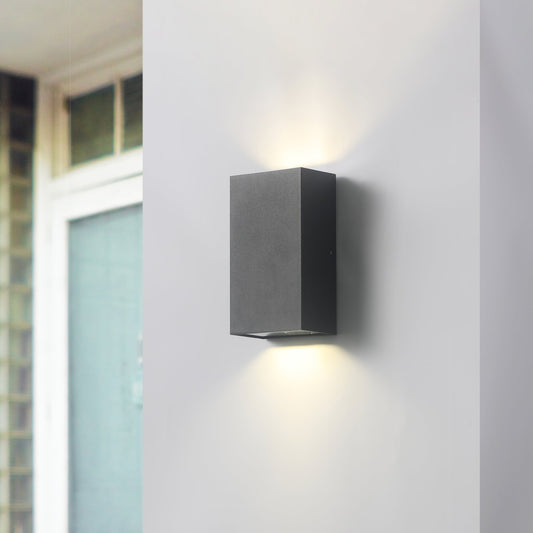 Elegant LED Væglampe H16 IP65 6W i Sort – Perfekt til udendørs belysning